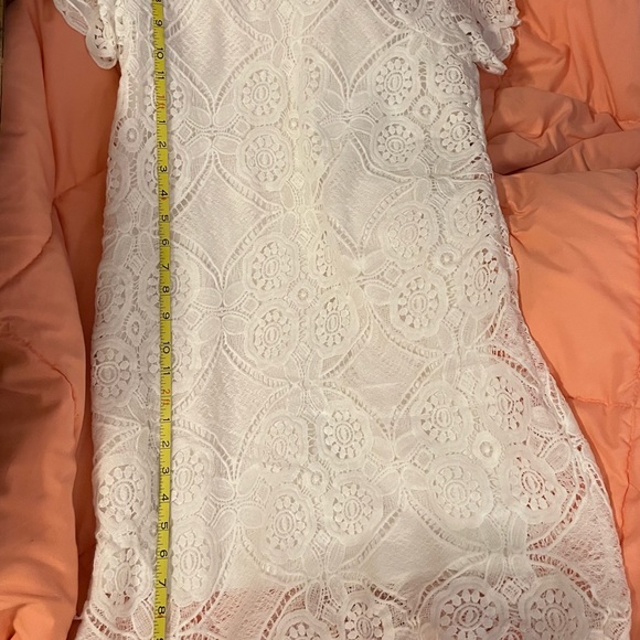 Evereve white  dress has stretch new with tags - Picture 6 of 9